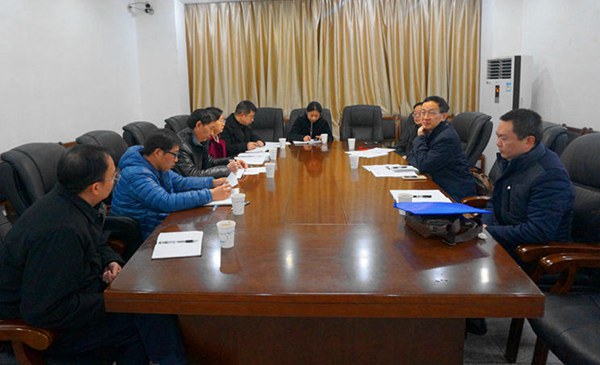 民主生活会.jpg 民主生活会.jpg